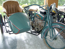 展示用バイク輸送